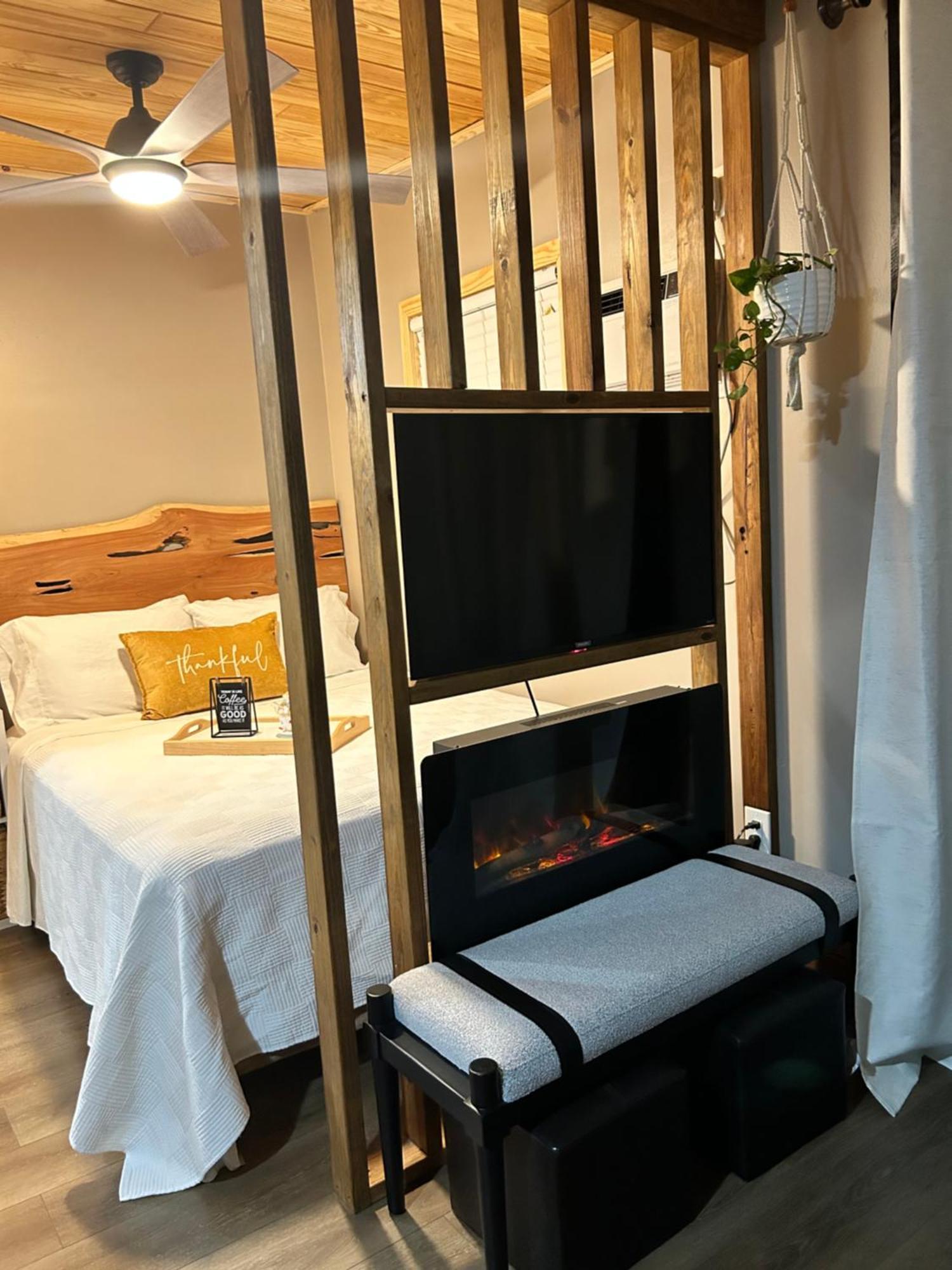 Sweet Tiny Cabin 坦帕 外观 照片