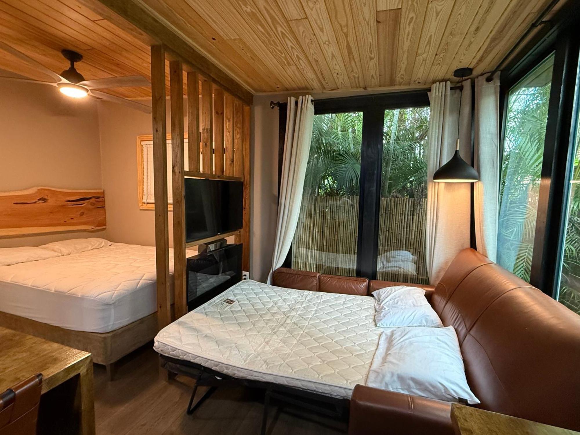 Sweet Tiny Cabin 坦帕 外观 照片